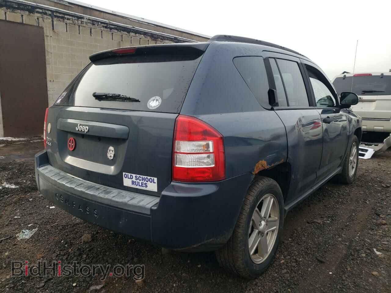 2007 JEEP COMPASS - VIN: 1J8FF47WX7D430883 - Фото 4