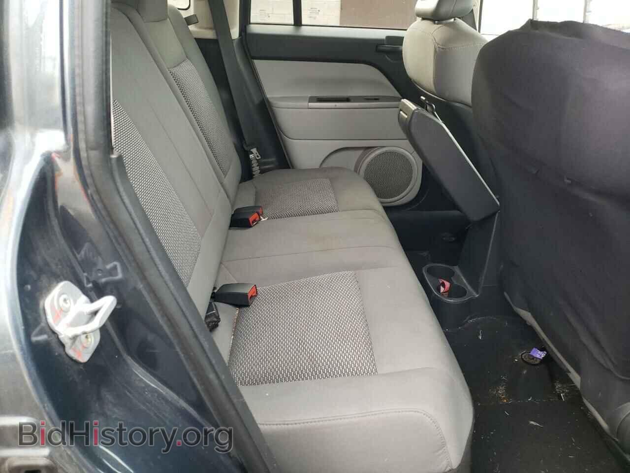 2007 JEEP COMPASS - VIN: 1J8FF47WX7D430883 - Фото 6