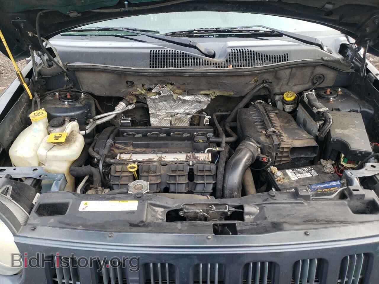 2007 JEEP COMPASS - VIN: 1J8FF47WX7D430883 - Фото 7