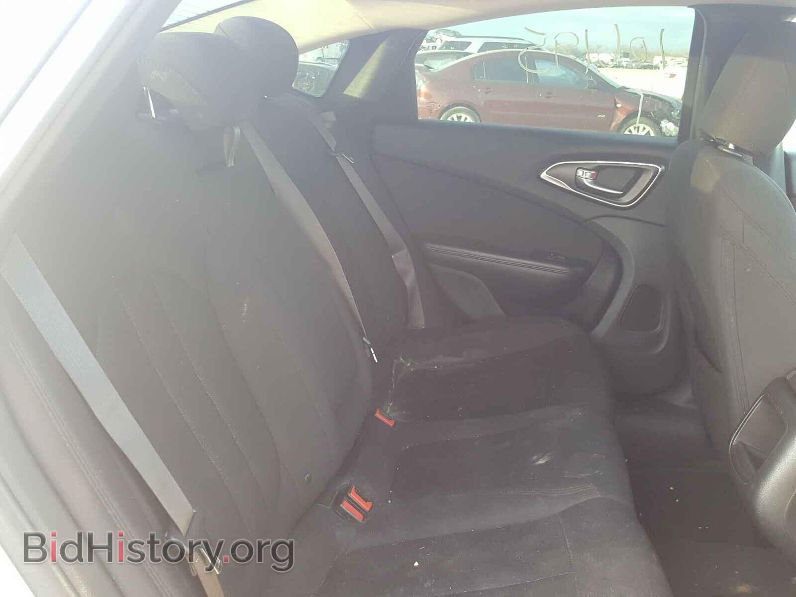2015 CHRYSLER 200 - VIN: 1C3CCCABXFN588639 - Photo 6