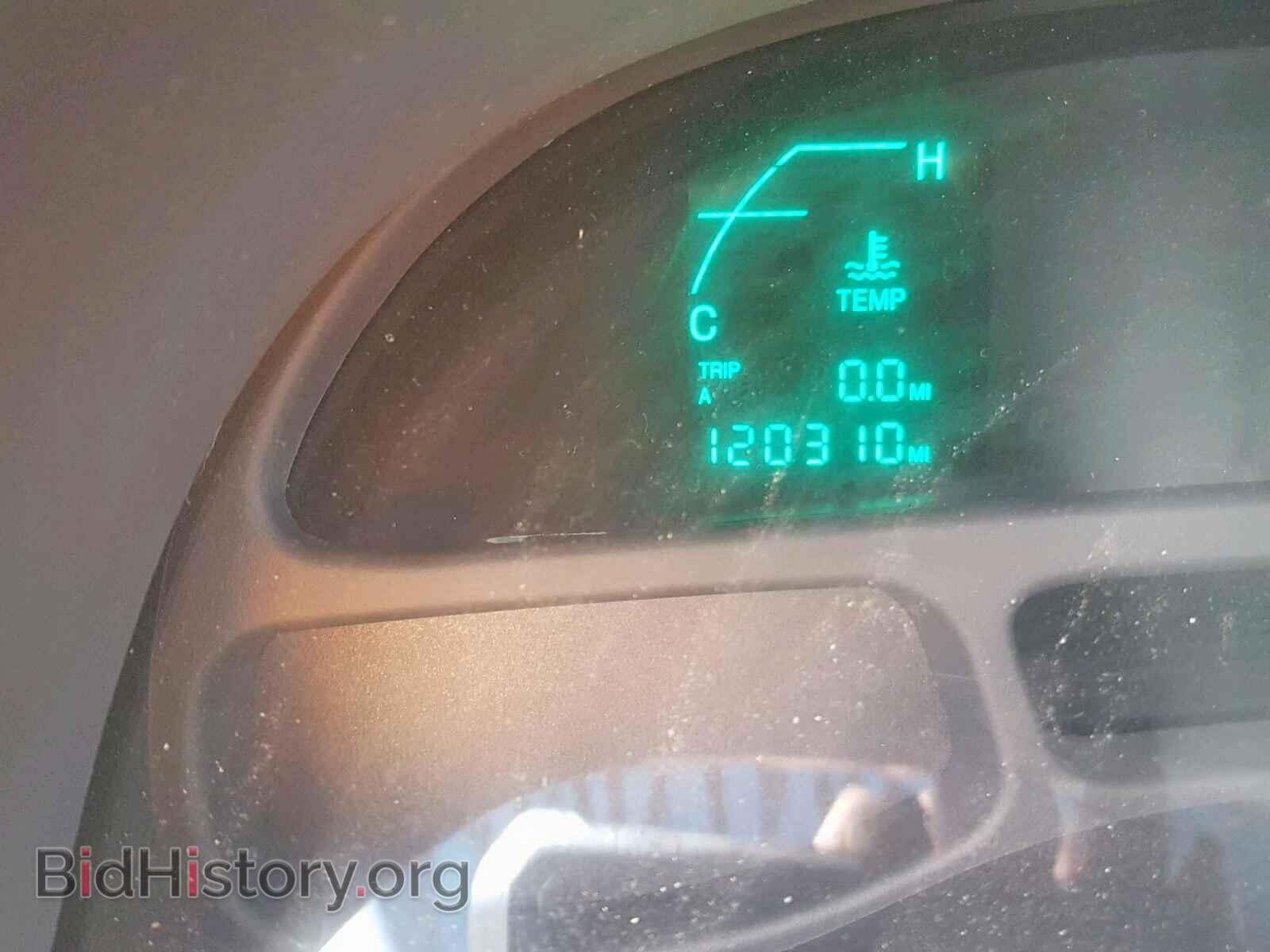 2004 CADILLAC DEVILLE - VIN: 1G6KD54Y64U199891 - Photo 8
