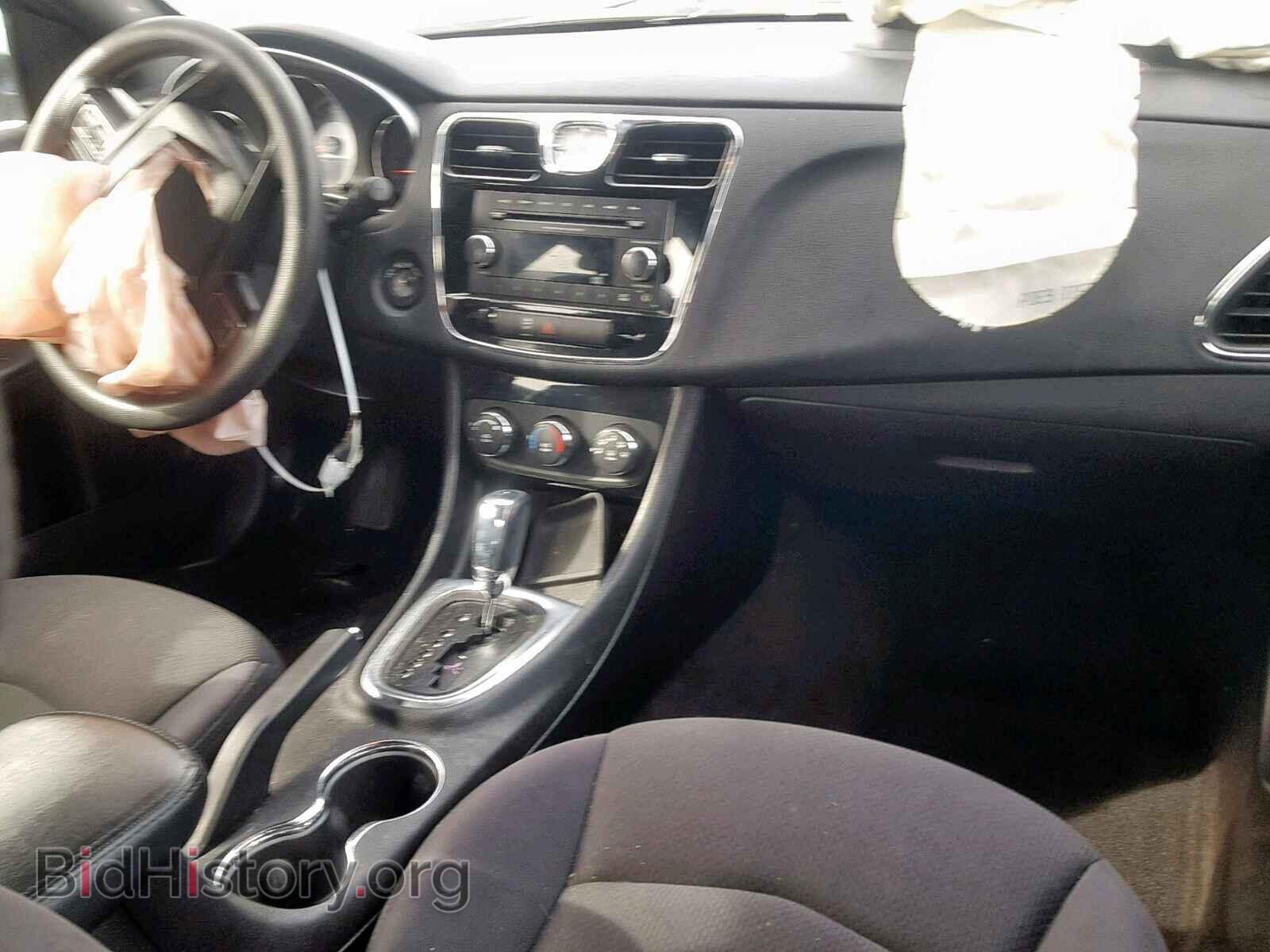 2012 CHRYSLER 200 - VIN: 1C3CCBAB0CN191995 - Фото 9