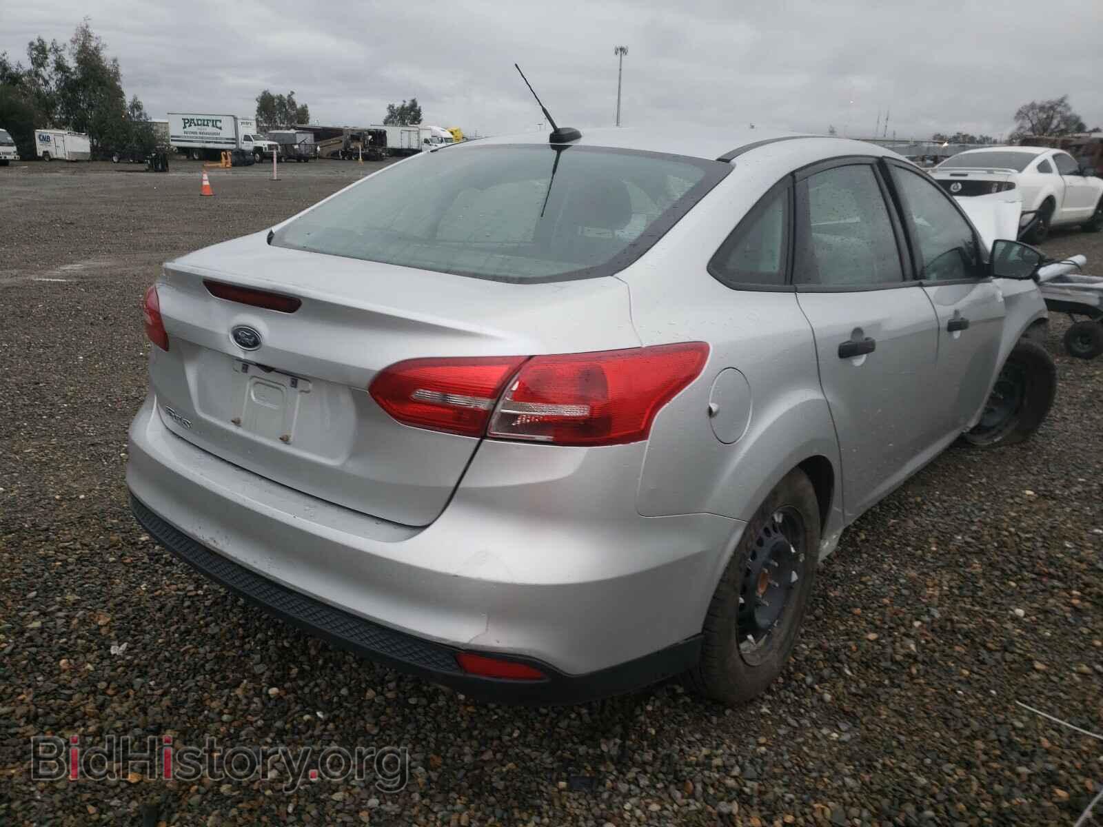 2017 FORD FOCUS - VIN: 1FADP3E21HL219901 - Photo 4