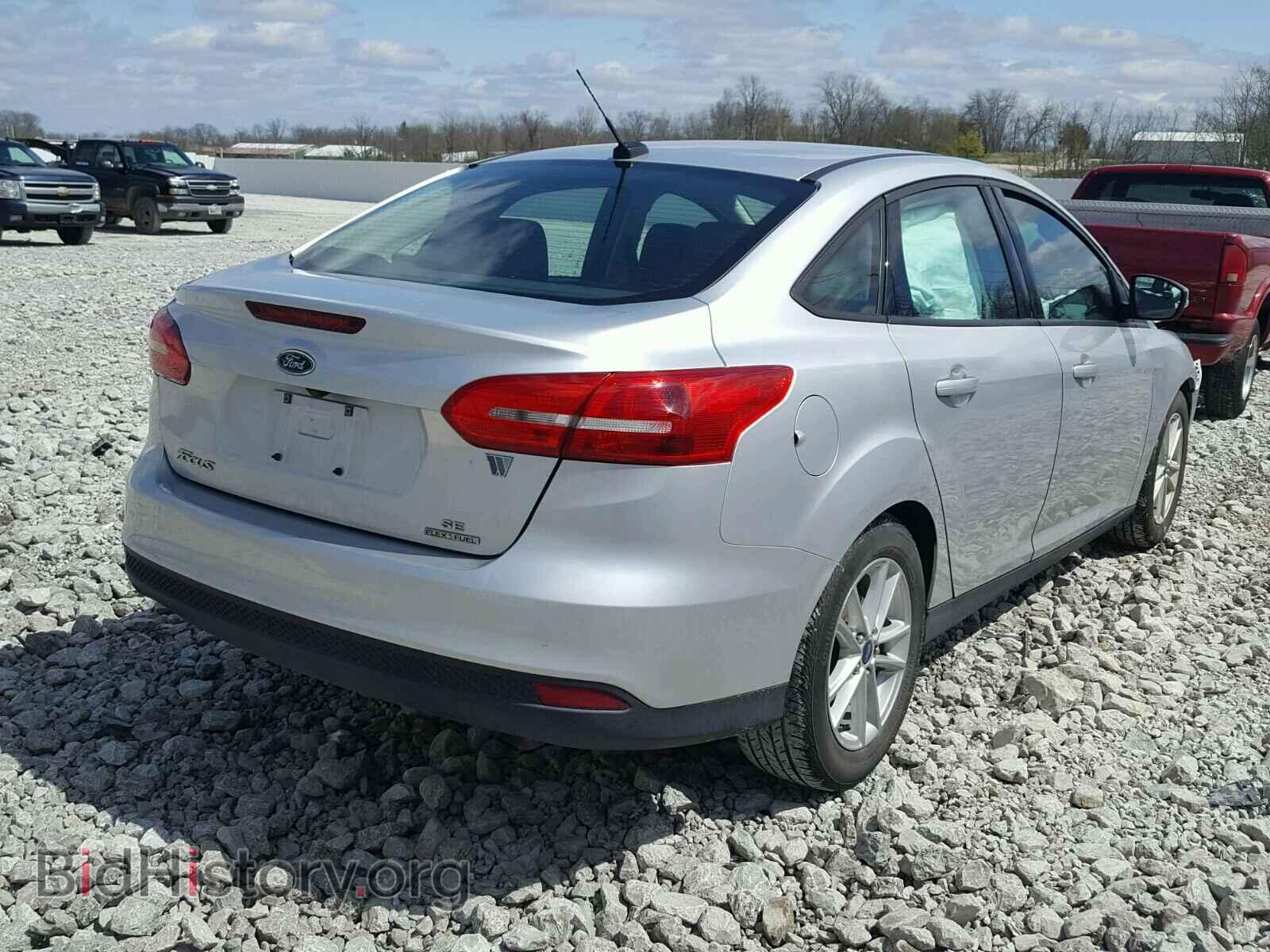 2015 FORD FOCUS - VIN: 1FADP3F2XFL268395 - Photo 4