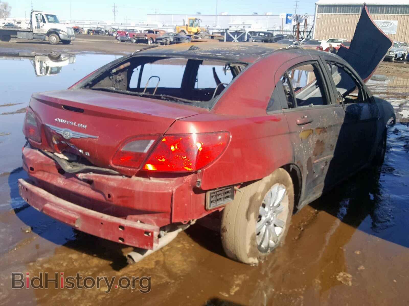 2010 CHRYSLER SEBRING - VIN: 1C3CC5FD7AN133584 - Фото 4