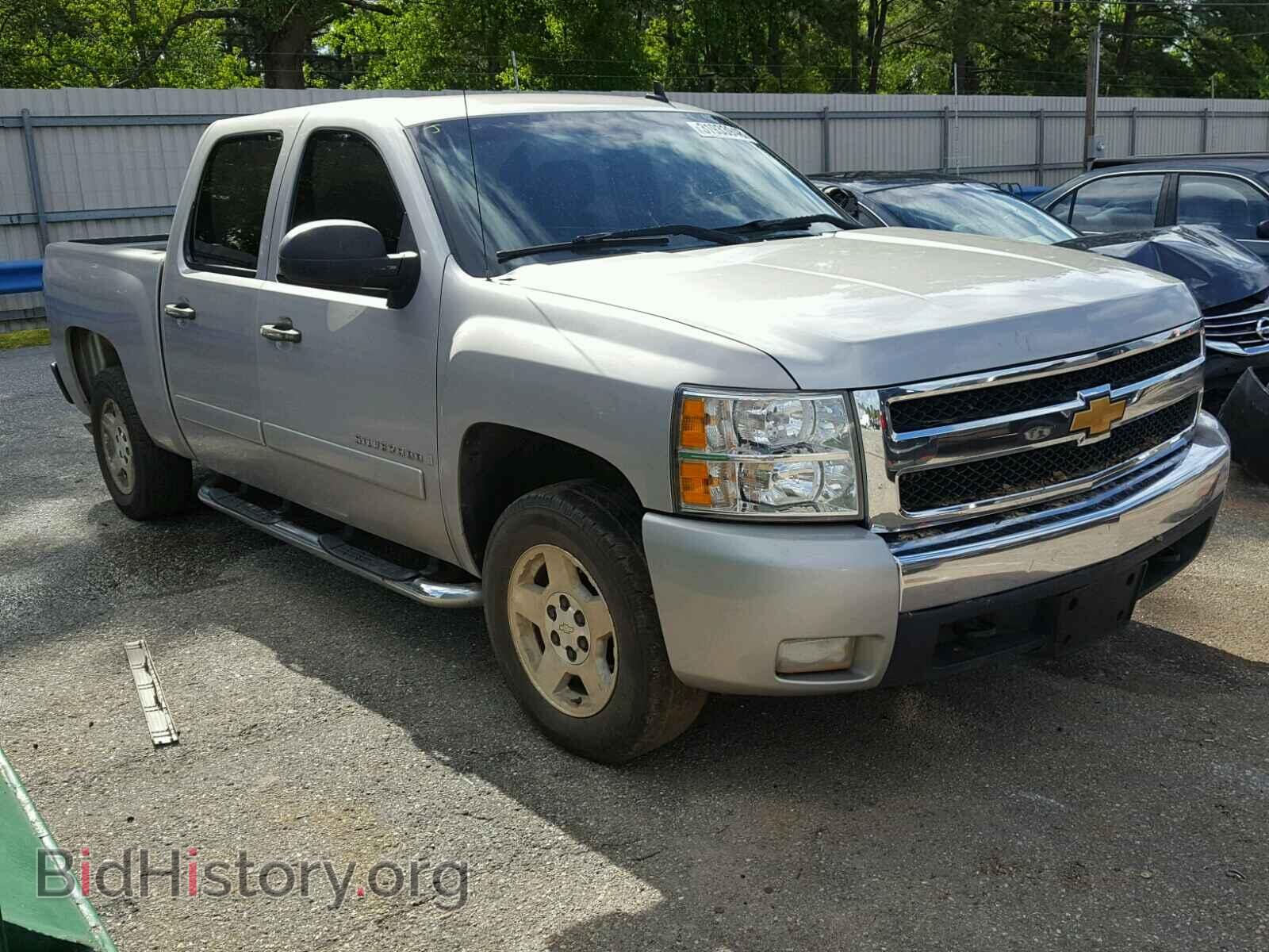 Photo 2GCEC13JX71541899 - CHEVROLET SILVERADO 2007