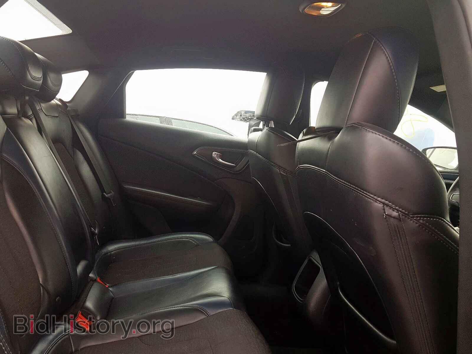 2016 CHRYSLER 200 - VIN: 1C3CCCDG6GN135515 - Фото 6