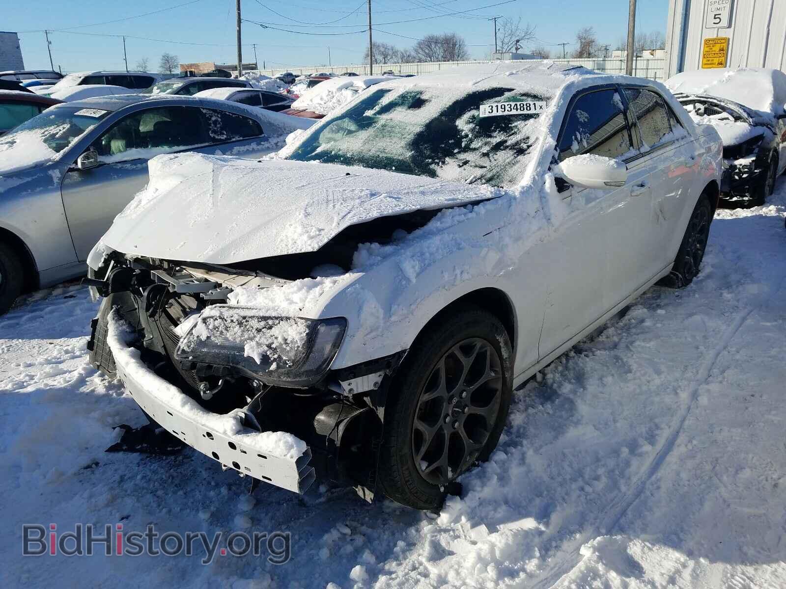 2017 CHRYSLER 300 - VIN: 2C3CCAGG9HH616658 - Фото 2