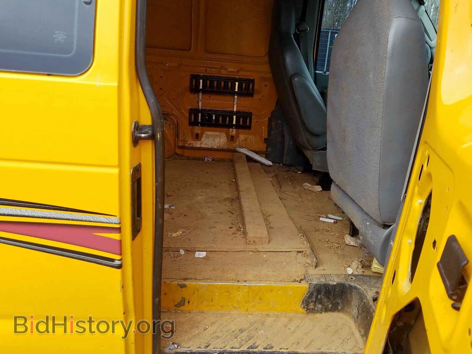 2010 FORD ECONOLINE - VIN: 1FTSE3EL7ADA93317 - Фото 6