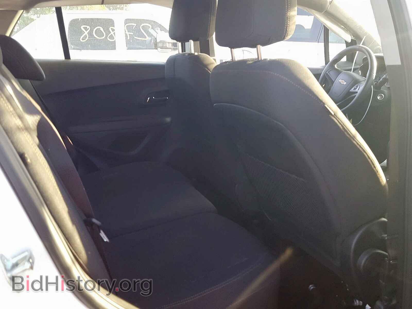 2017 CHEVROLET TRAX - VIN: 3GNCJKSB7HL251155 - Фото 6