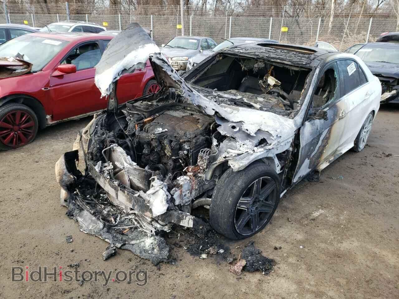 2015 MERCEDES-BENZ E-CLASS - VIN: WDDHF8JB1FB099754 - Фото 2