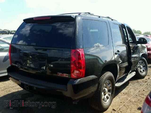 2008 GMC YUKON - VIN: 1GKFC13C18J126830 - Photo 4