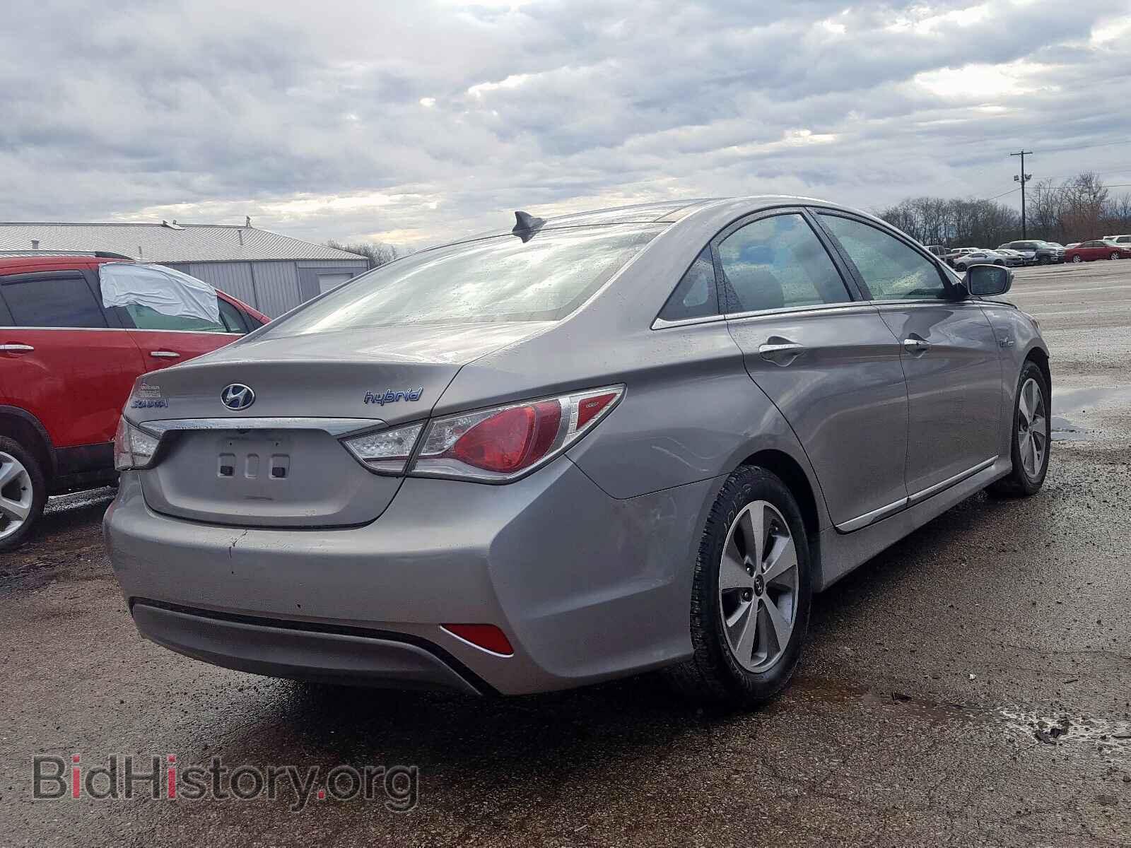 2012 HYUNDAI SONATA - VIN: KMHEC4A43CA047961 - Фото 4