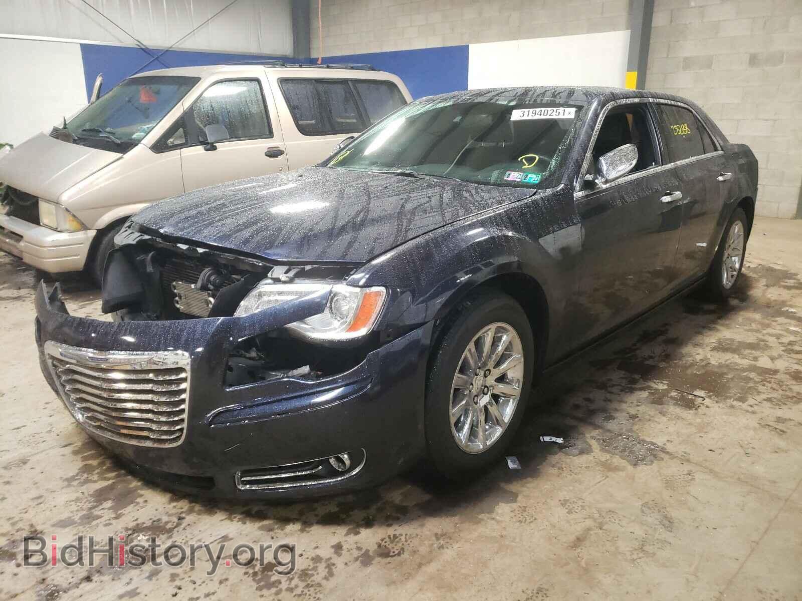 2012 CHRYSLER 300 - VIN: 2C3CCACG5CH308529 - Фото 2