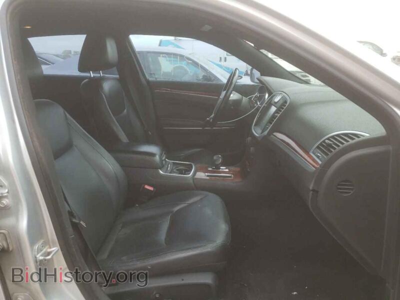 2012 Chrysler 300 (VIN 2C3CCACG4CH199321) — фото 5 из 10