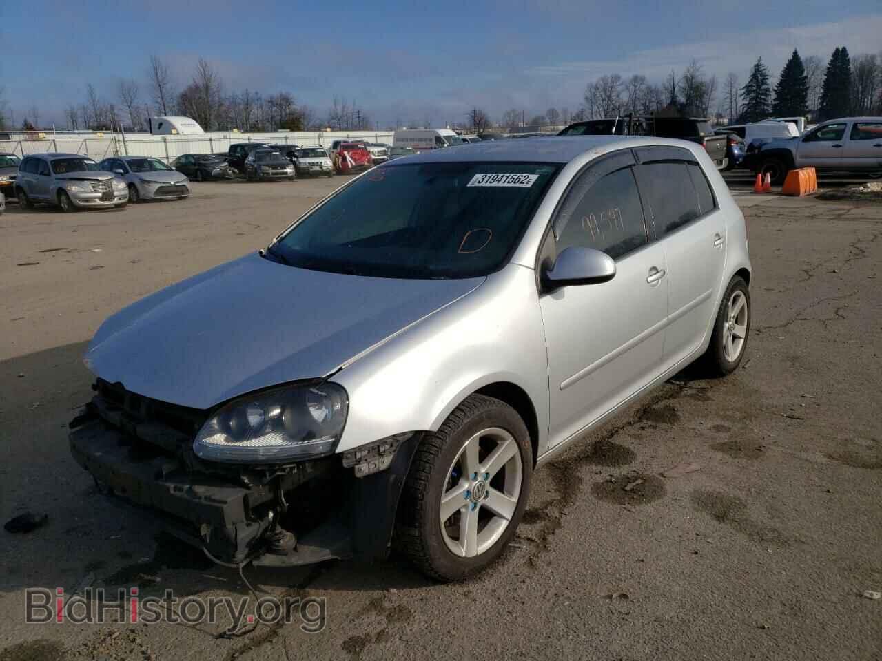 2008 VOLKSWAGEN RABBIT - VIN: WVWDA71K48W050528 - Фото 2