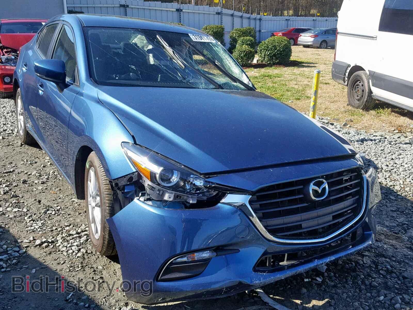Photo 3MXBN1U77JM270684 - MAZDA 3 2018