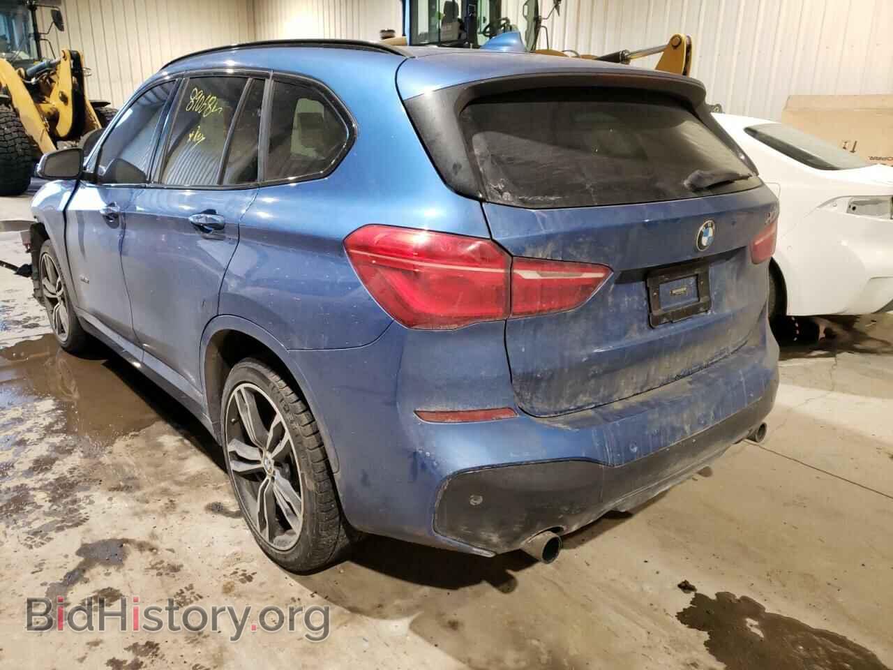 2017 BMW X1 - VIN: WBXHT3C31H5F78467 - Фото 3