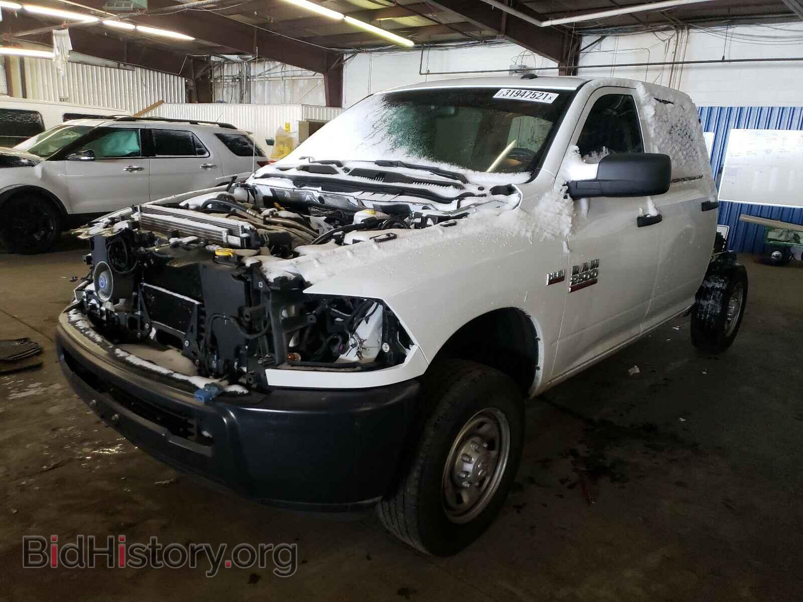 2018 RAM 2500 - VIN: 3C6UR5CJ5JG147430 - Photo 2