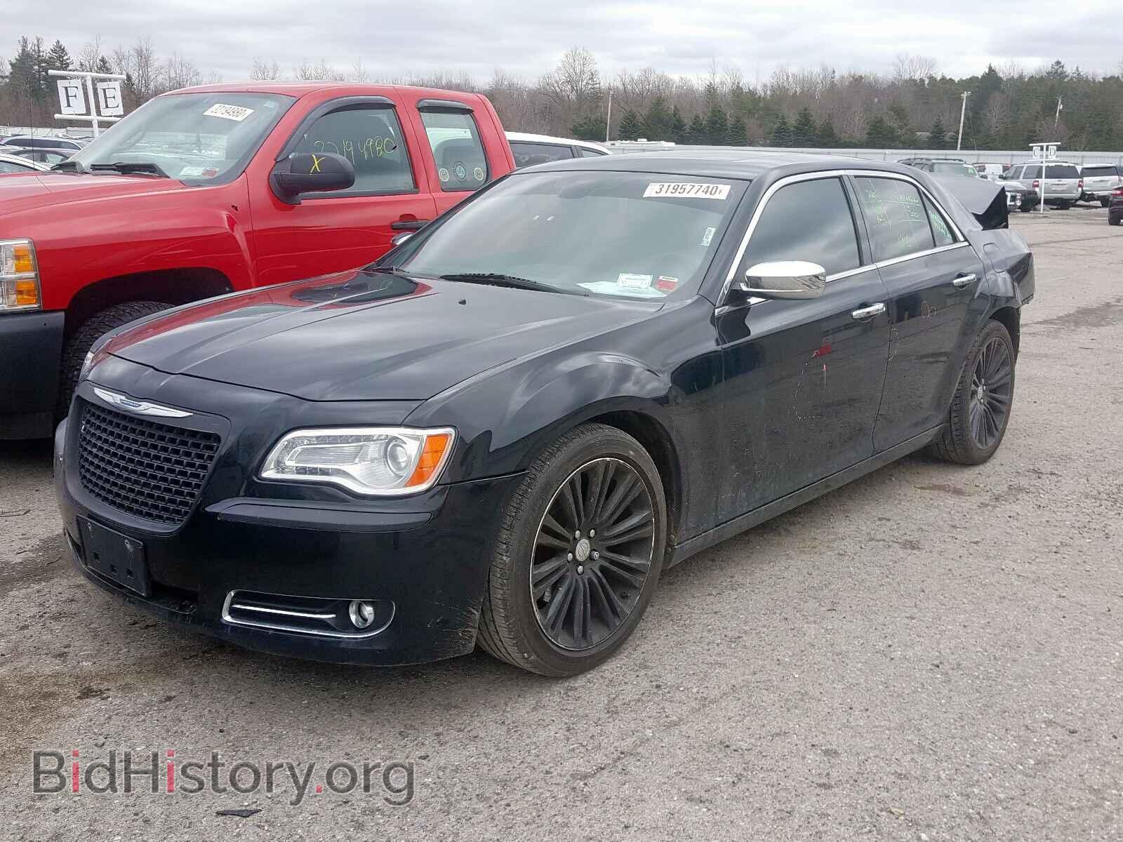 2012 CHRYSLER 300 - VIN: 2C3CCAET3CH108453 - Photo 2
