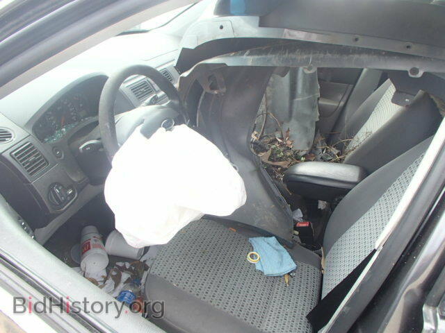 2007 FORD FOCUS - VIN: 1FAFP34N07W310384 - Фото 5