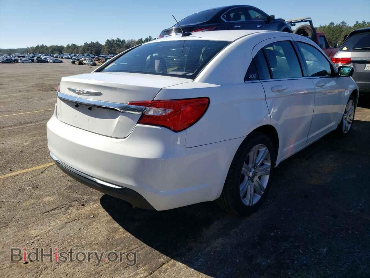 2013 CHRYSLER 200 - VIN: 1C3CCBAB0DN763701 - Фото 4