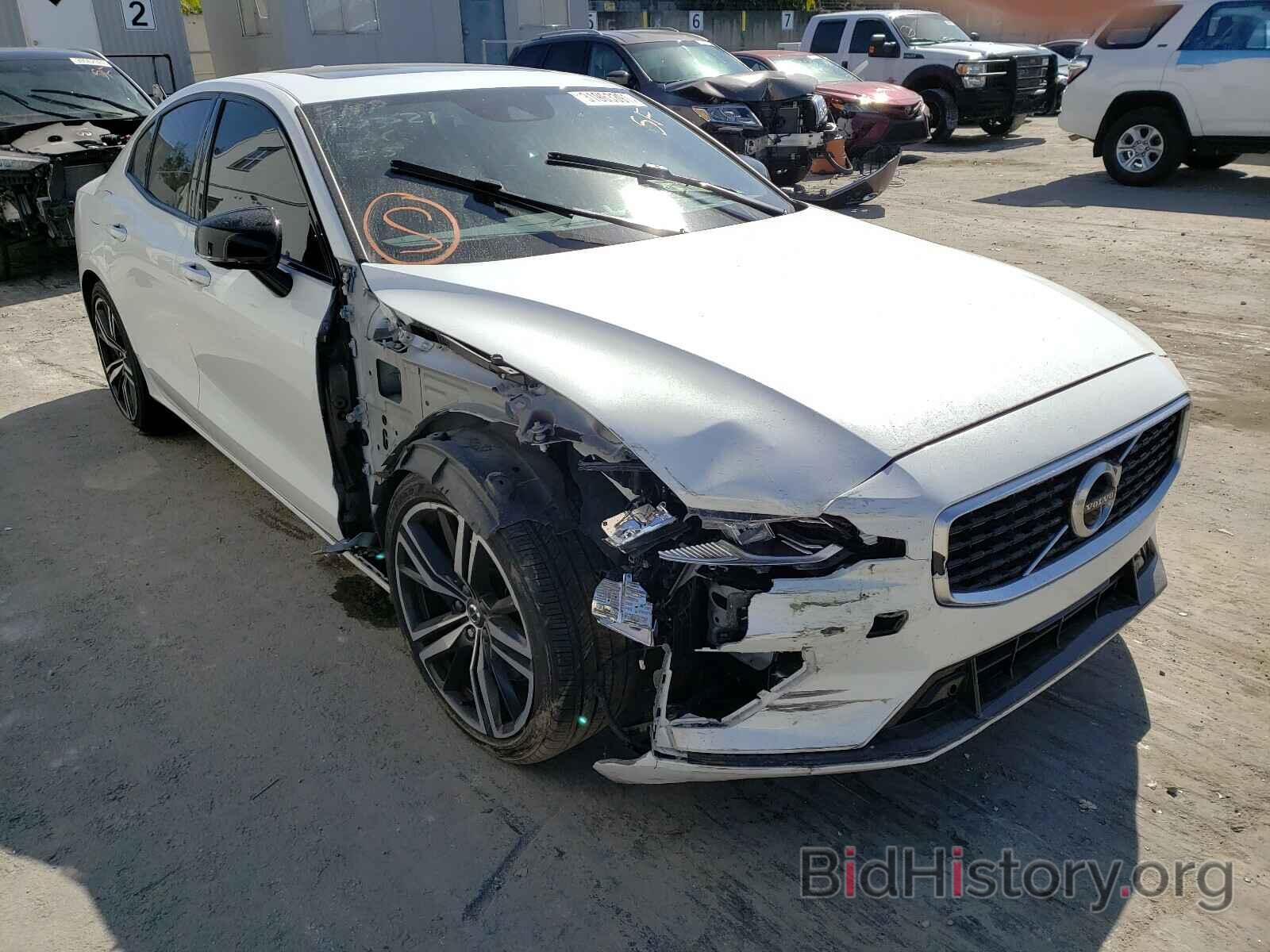 Photo 7JRA22TM0KG013240 - VOLVO S60 2019