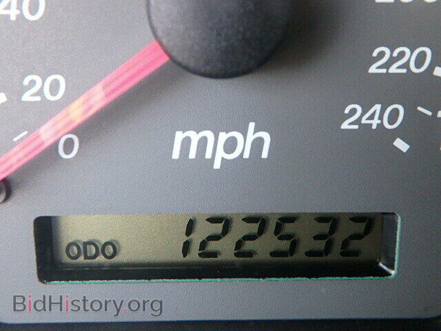 2000 MAZDA 626 - VIN: 1YVGF22D2Y5118441 - Фото 8