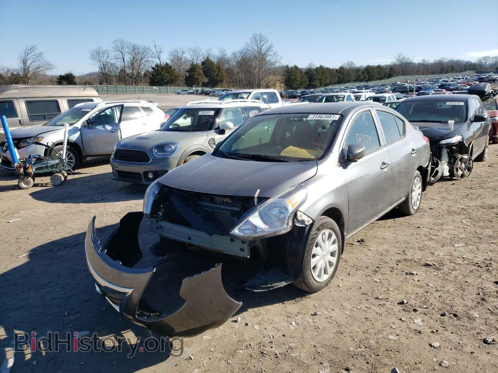 2017 NISSAN VERSA - VIN: 3N1CN7AP3HL818908 - Фото 2