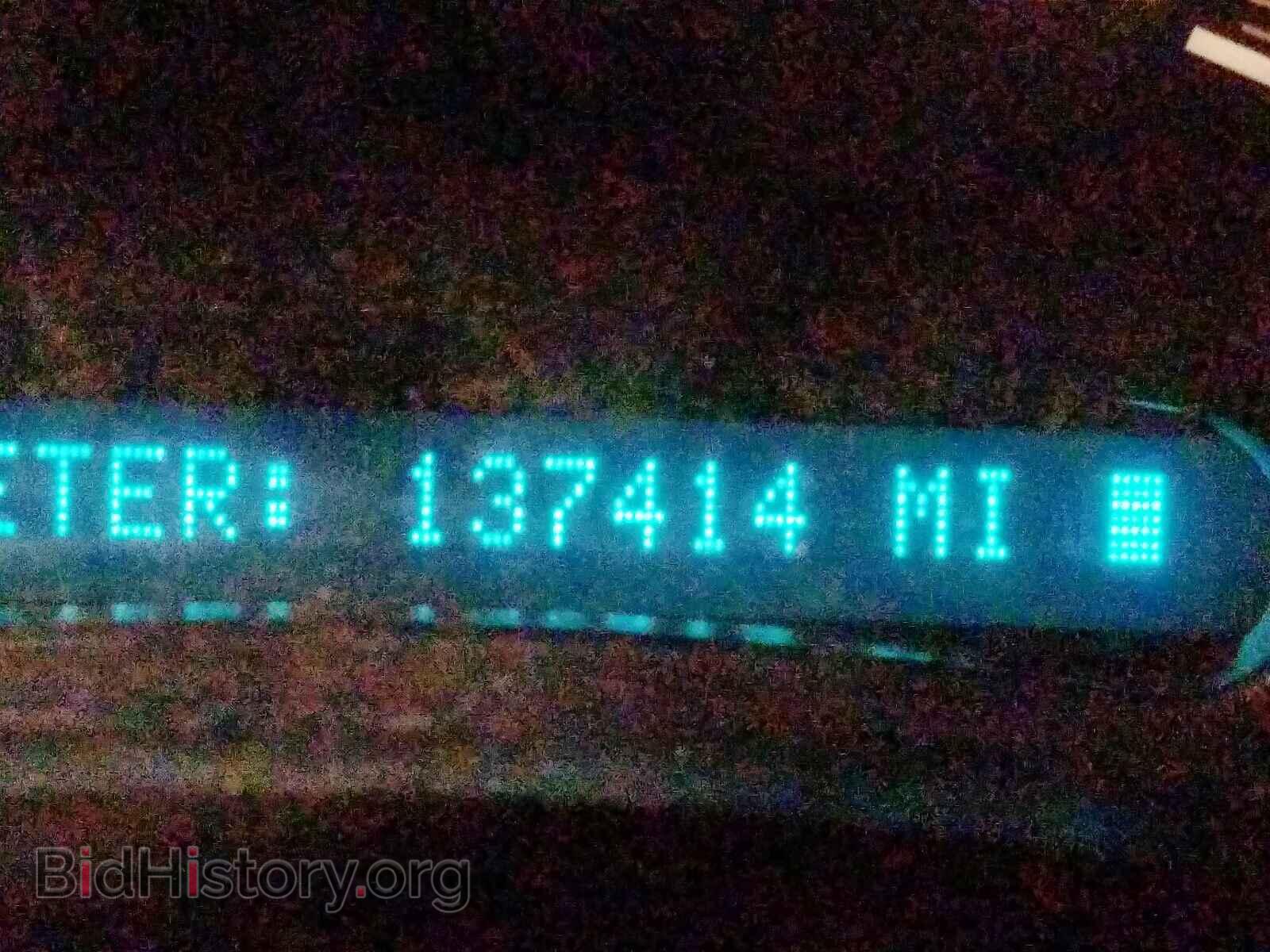 2005 GMC SIERRA - VIN: 1GTEC14X55Z304311 - Фото 8
