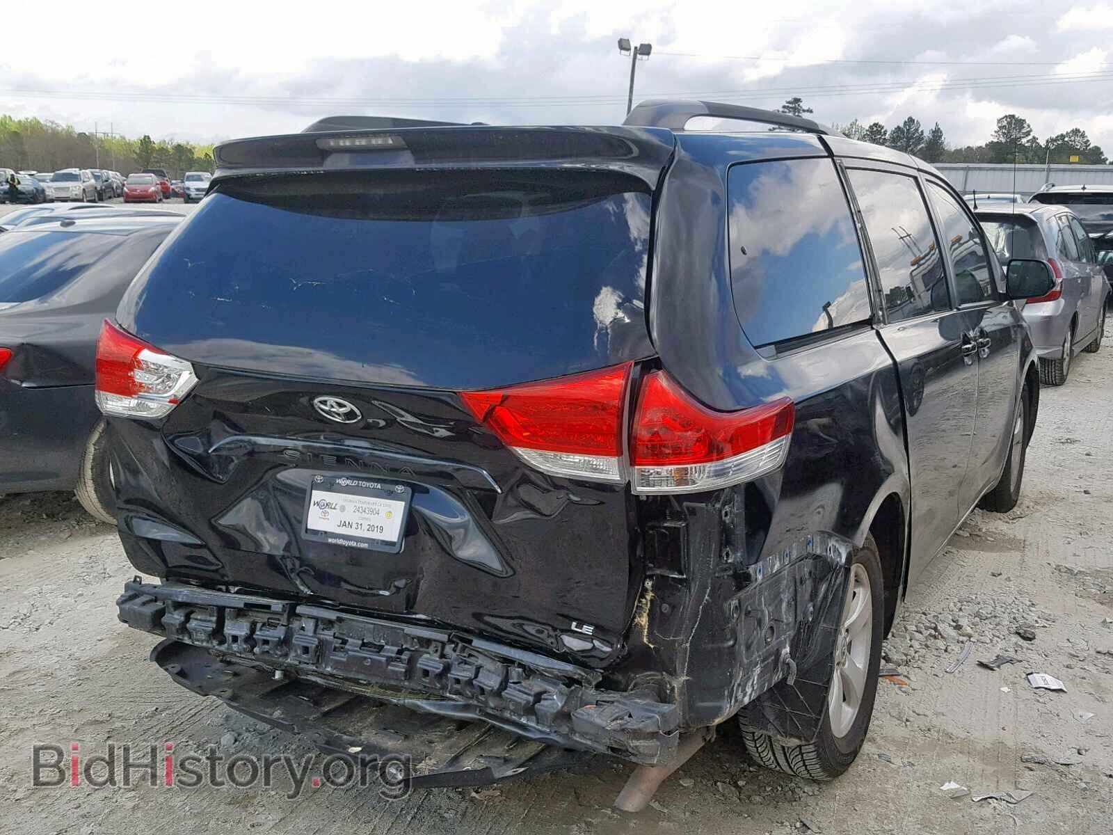 2013 TOYOTA SIENNA LE - VIN: 5TDKK3DC8DS288510 - Фото 4