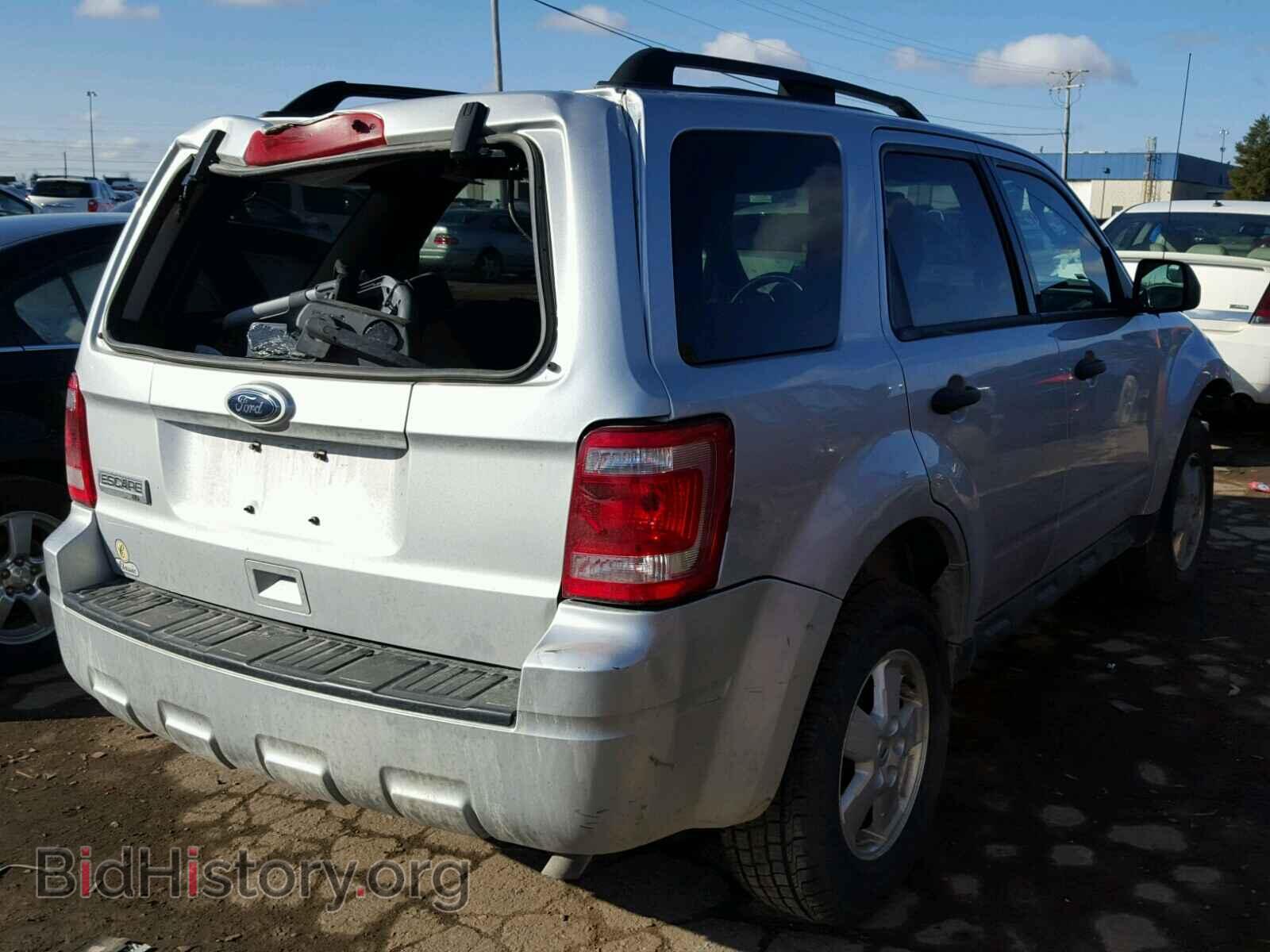 2011 FORD ESCAPE - VIN: 1FMCU0D72BKA49129 - Photo 4