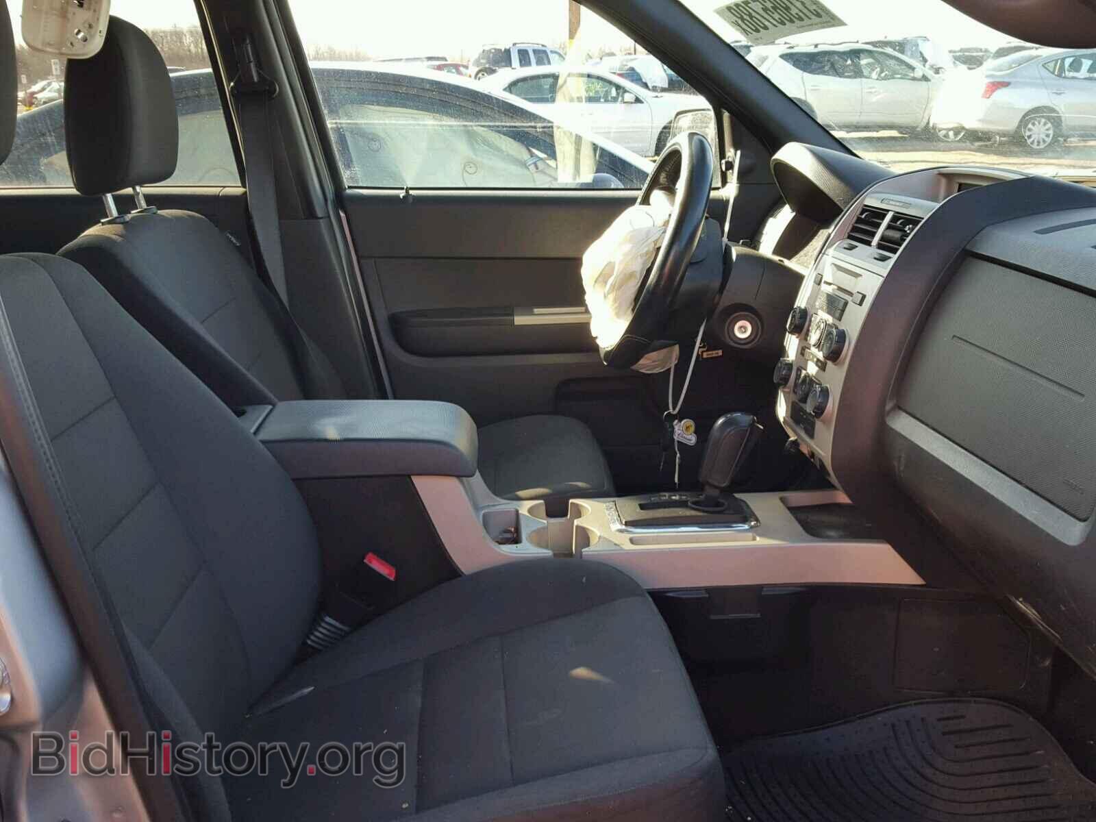 2011 FORD ESCAPE - VIN: 1FMCU0D72BKA49129 - Photo 5