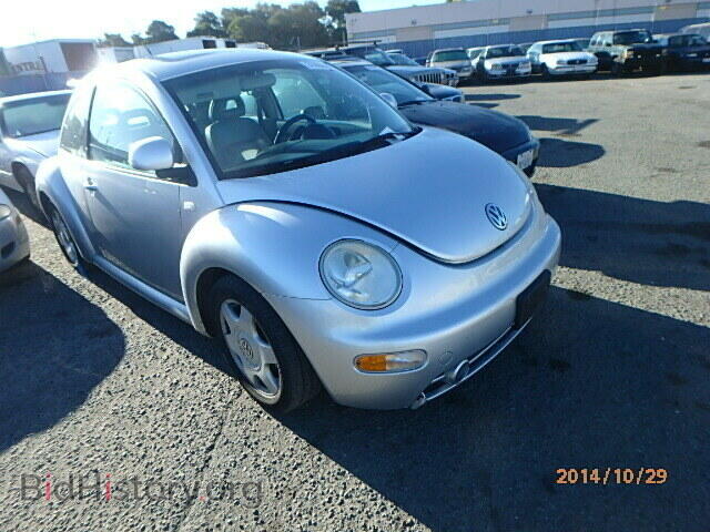 Photo 3VWCC21CXYM406673 - VOLKSWAGEN BEETLE 2000