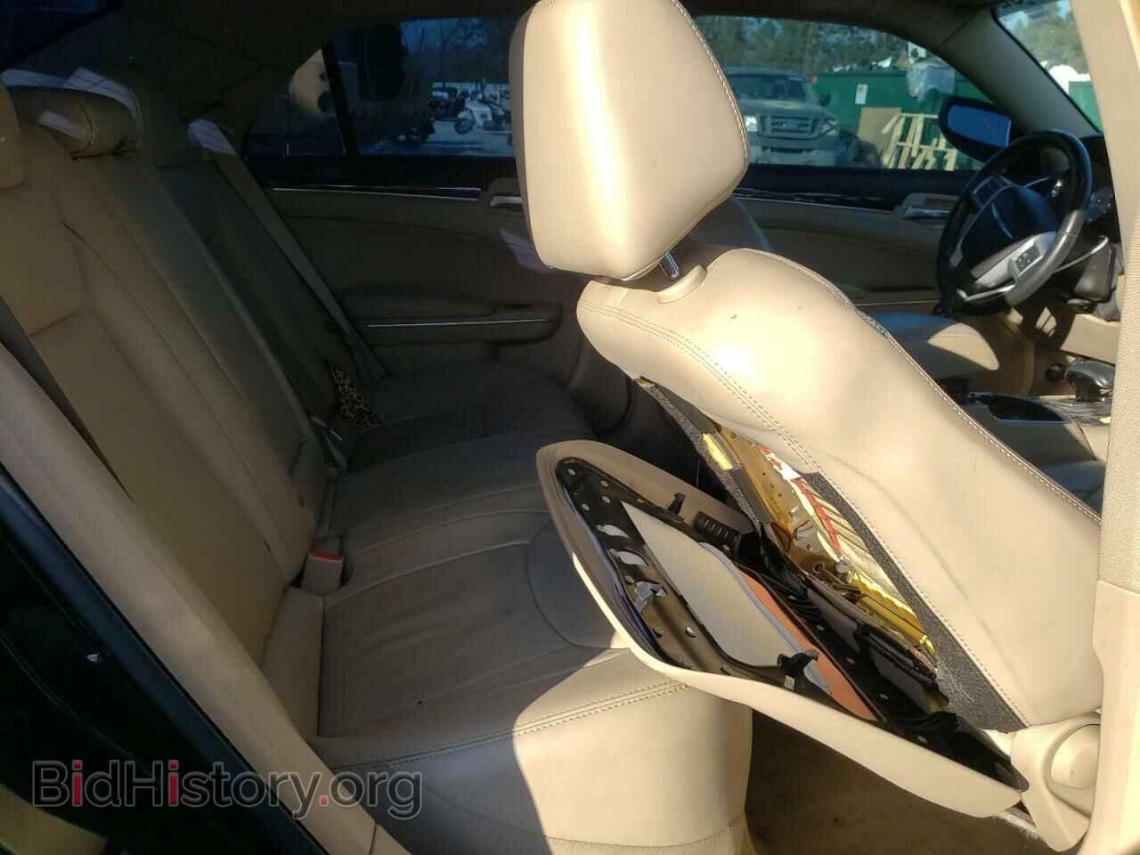 2014 CHRYSLER 300 - VIN: 2C3CCAAG5EH166575 - Фото 6