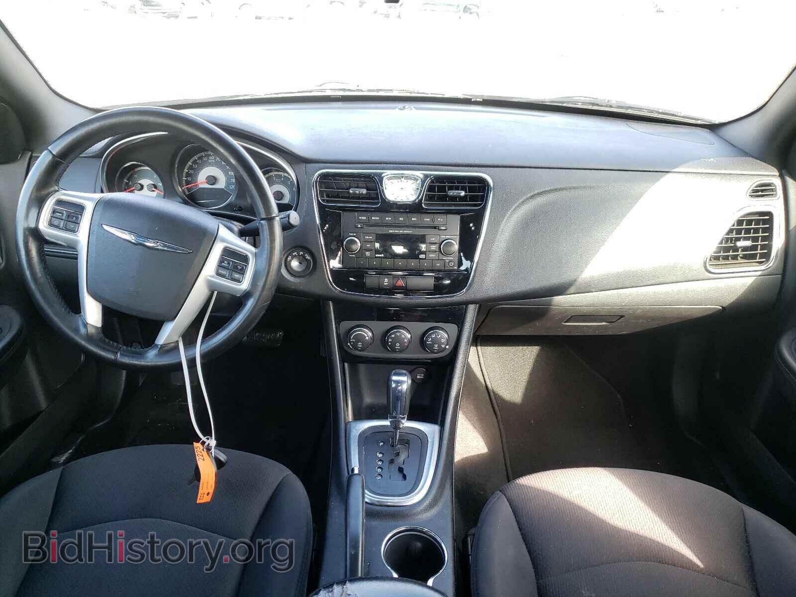 2013 CHRYSLER 200 - VIN: 1C3CCBBG0DN558194 - Фото 9