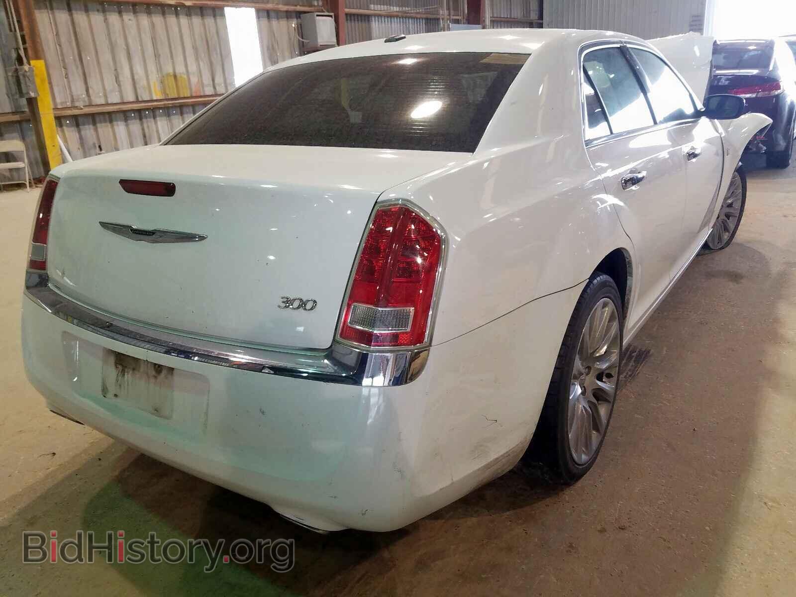 2013 CHRYSLER 300 - VIN: 2C3CCAAG5DH739912 - Фото 4