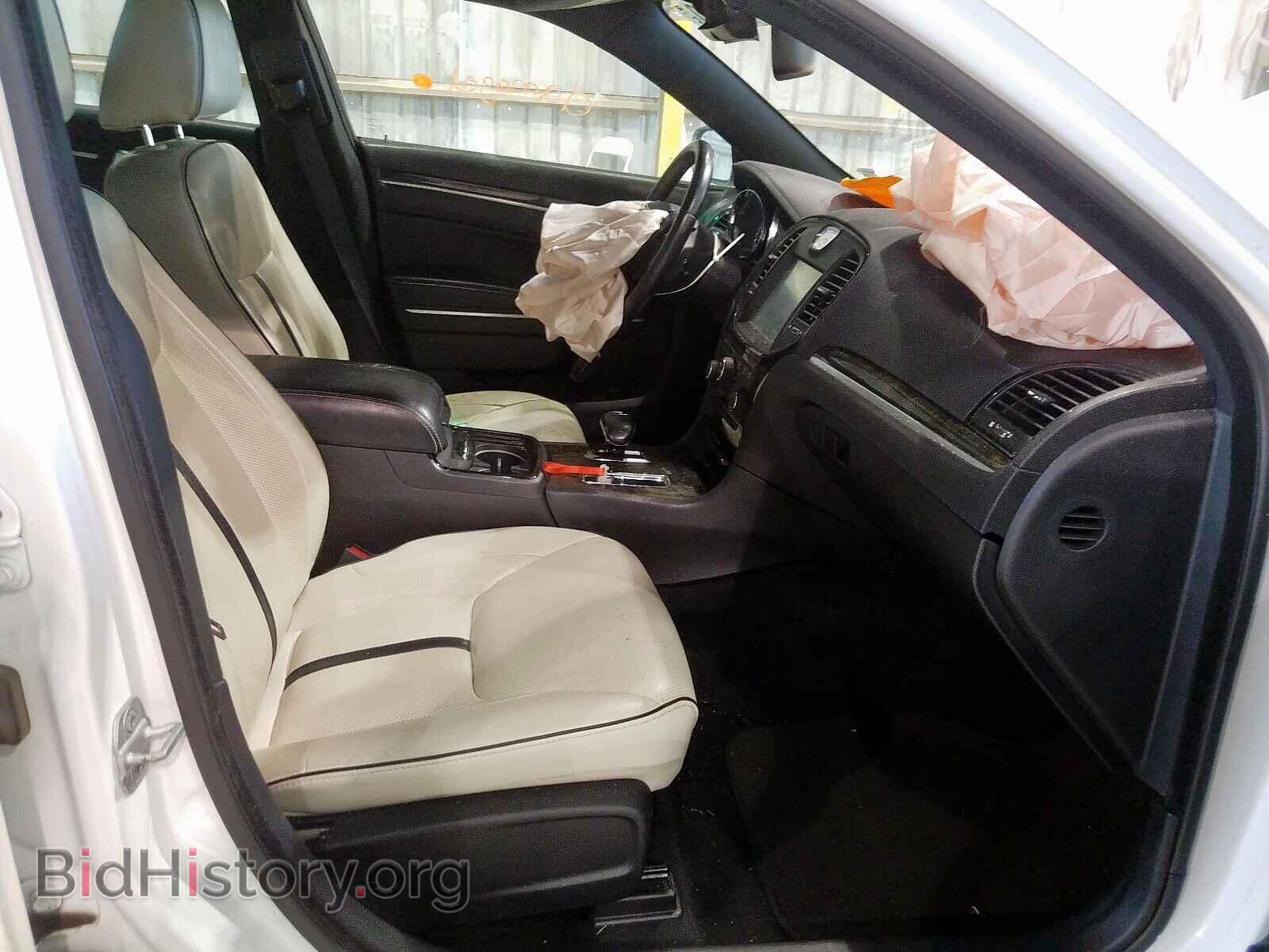 2013 CHRYSLER 300 - VIN: 2C3CCAAG5DH739912 - Фото 5