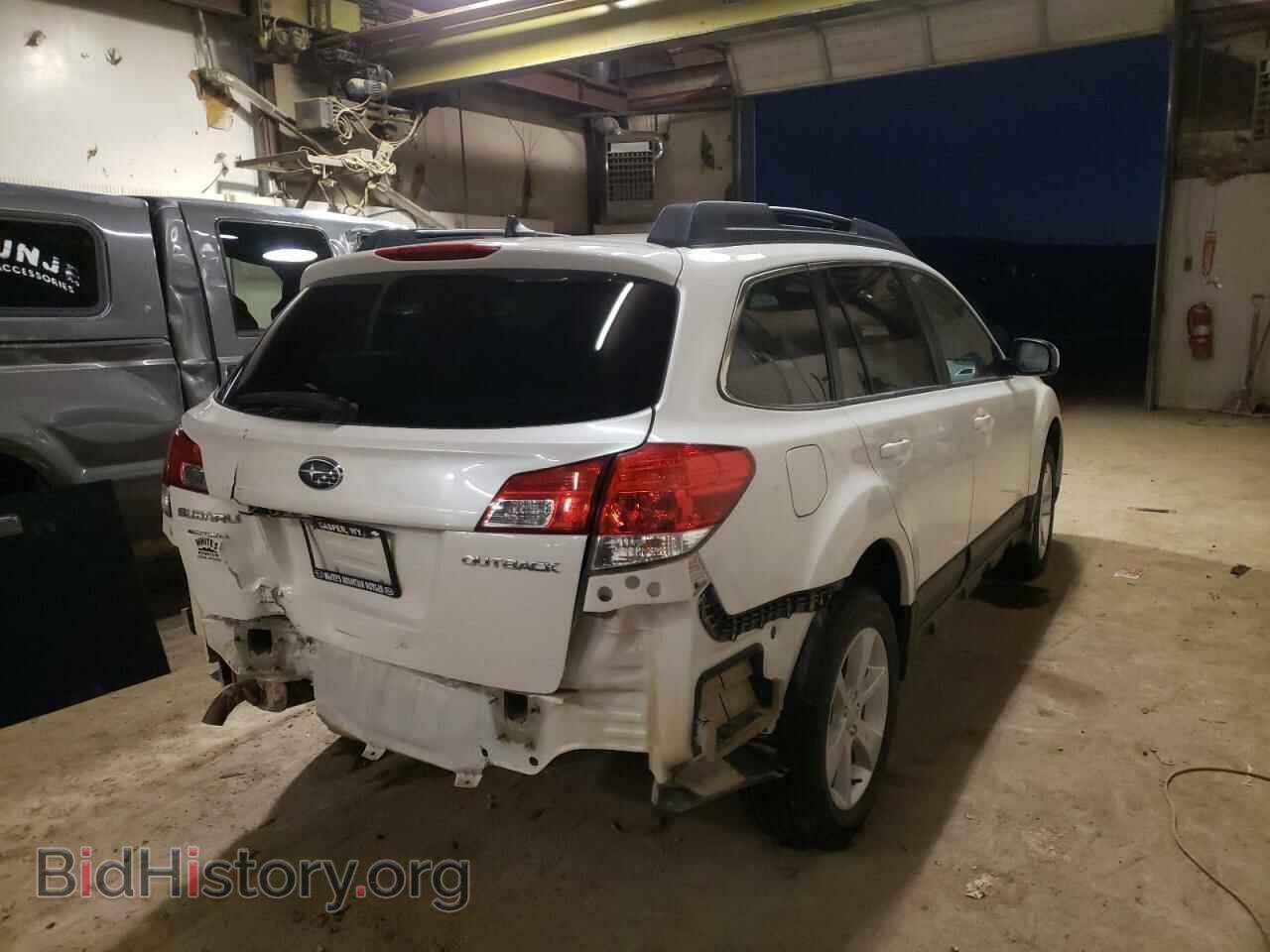 2014 SUBARU OUTBACK - VIN: 4S4BRCCC7E1314344 - Photo 4