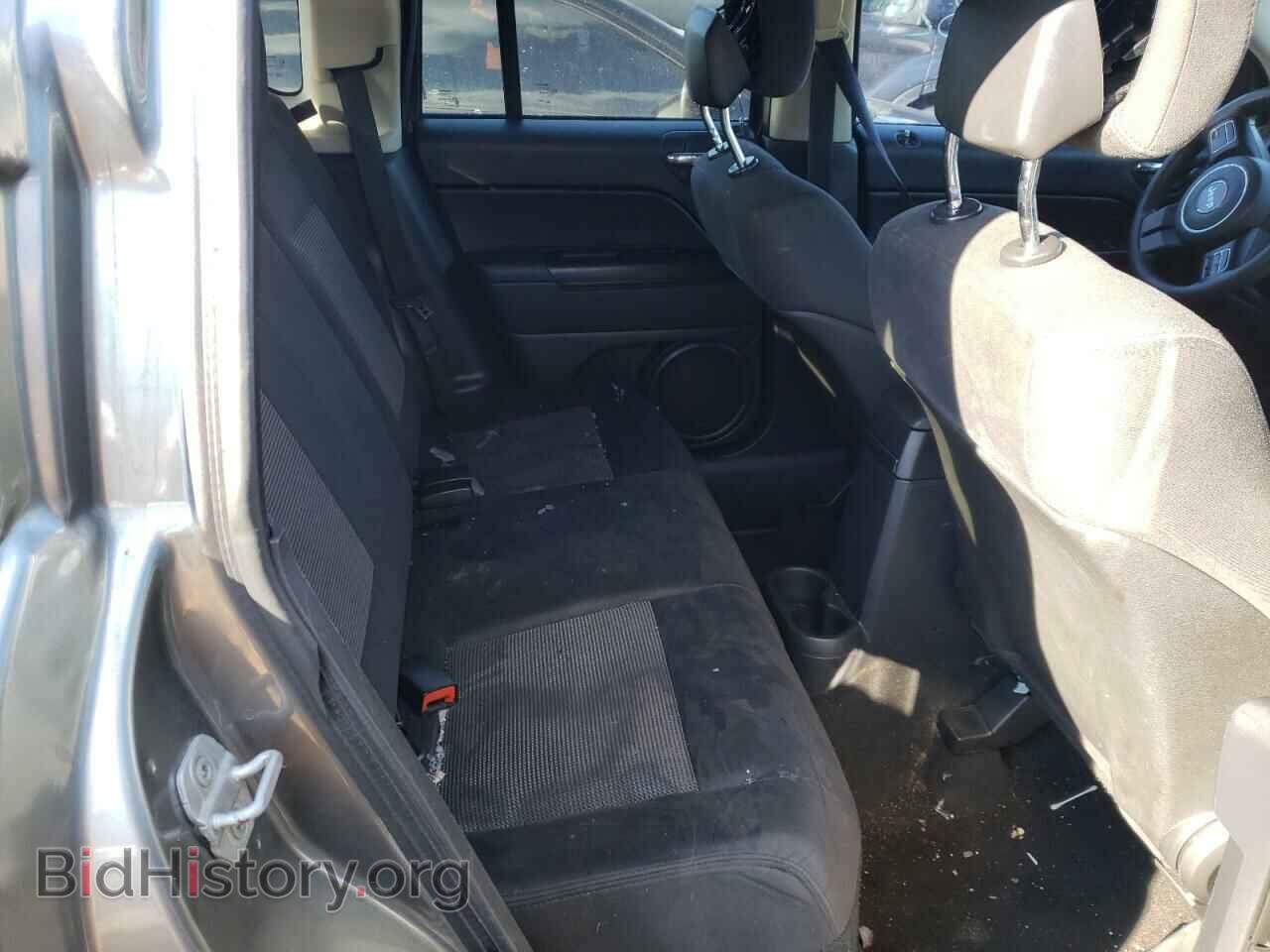 2011 JEEP COMPASS - VIN: 1J4NF1FB5BD276263 - Photo 6