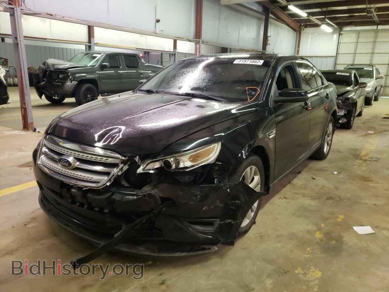 2011 FORD TAURUS - VIN: 1FAHP2EW3BG131916 - Фото 2