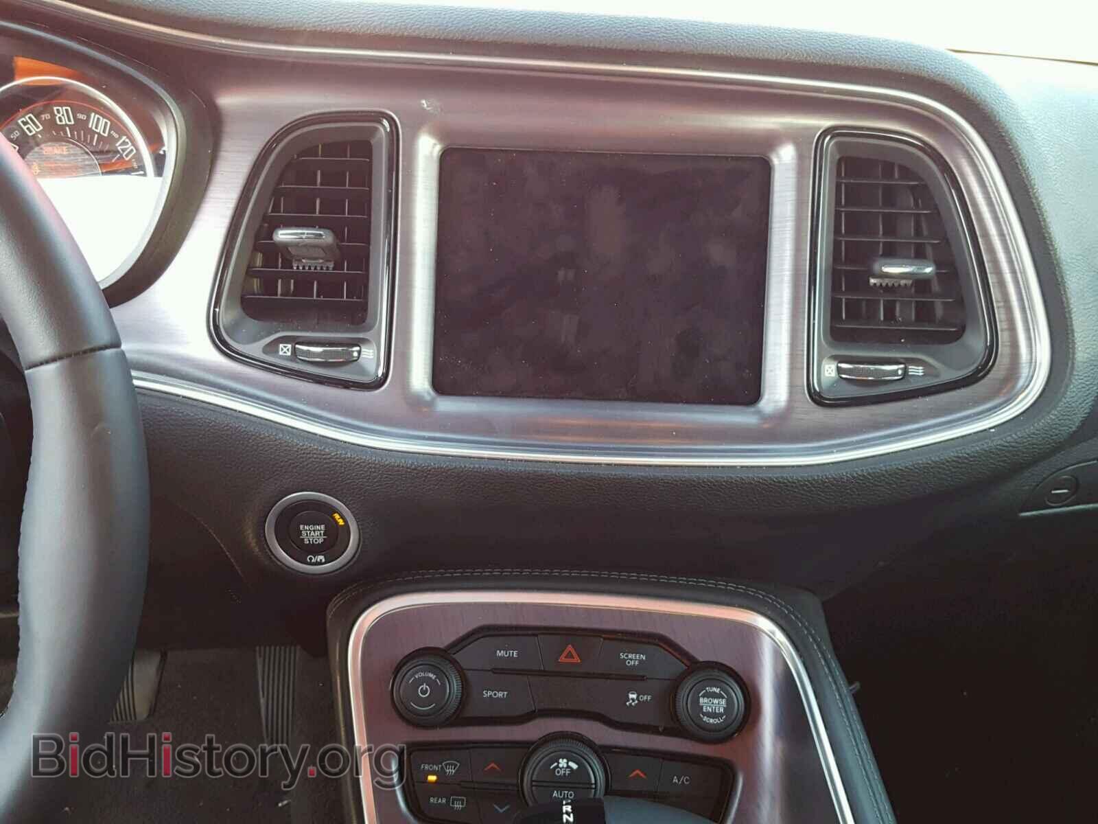2018 DODGE CHALLENGER - VIN: 2C3CDZAG6JH215594 - Photo 9
