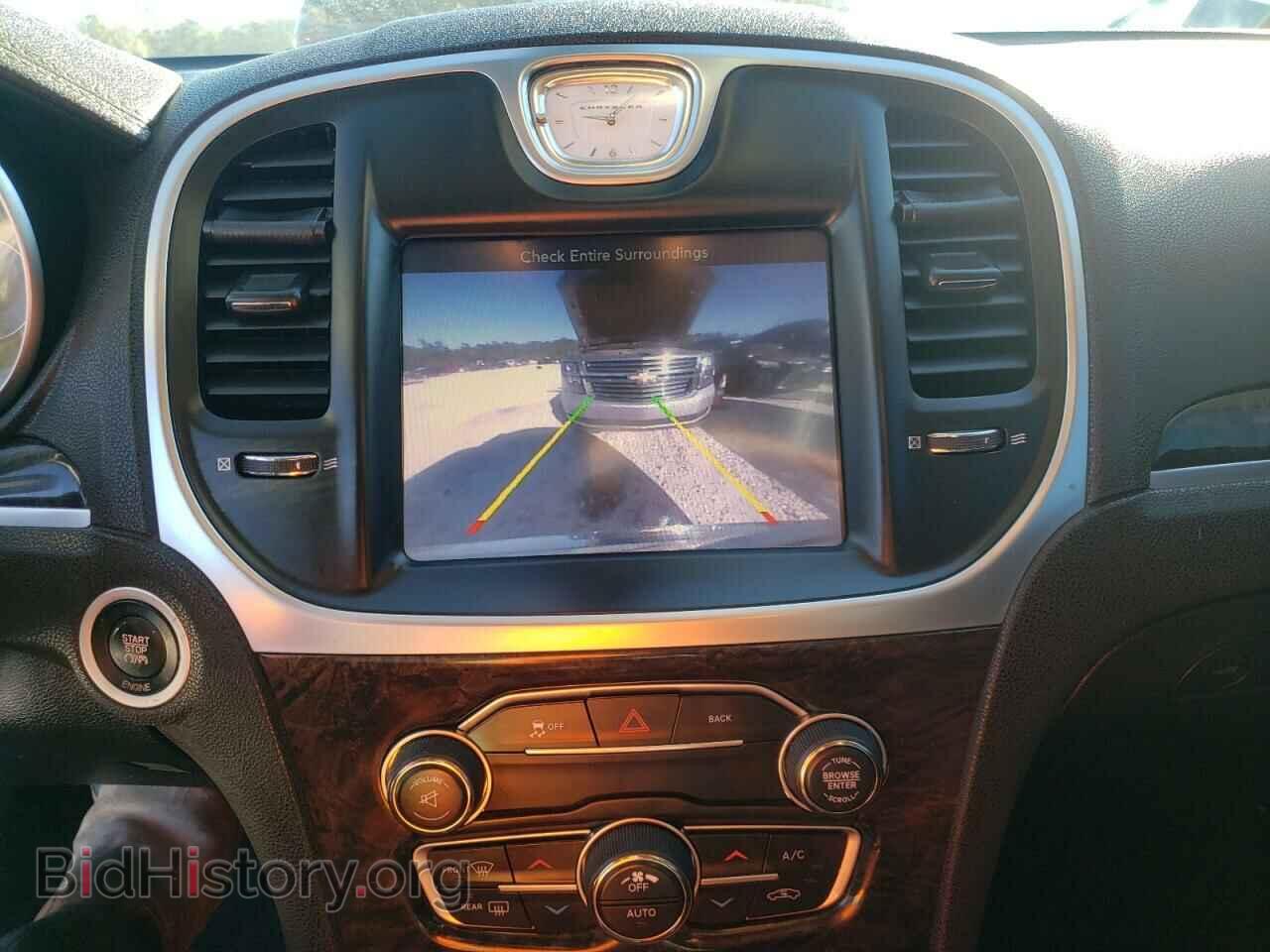2016 CHRYSLER 300 - VIN: 2C3CCAEGXGH243437 - Фото 9