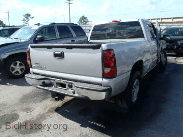 2006 CHEVROLET SILVERADO - VIN: 2GCEC19T761106877 - Photo 4