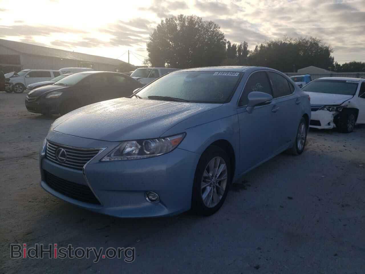 2014 LEXUS ES300 - VIN: JTHBW1GG3E2074880 - Фото 2