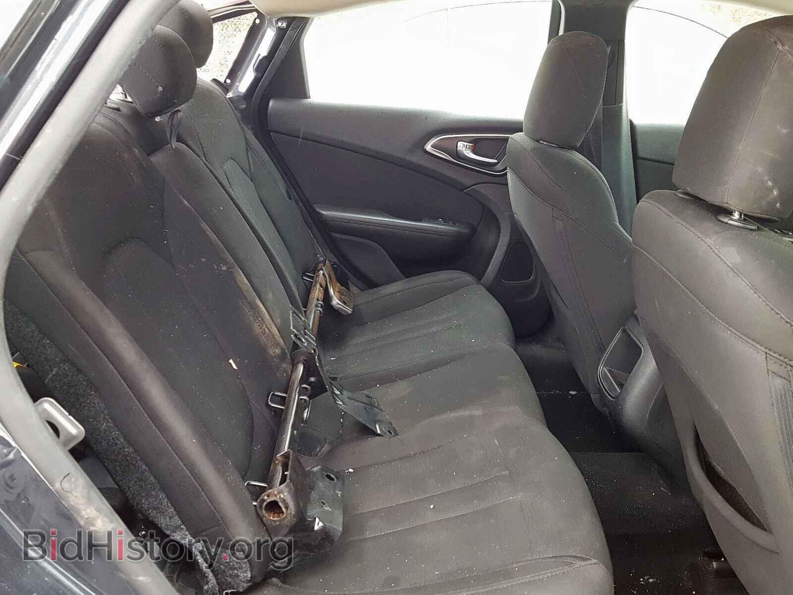 2016 CHRYSLER 200 - VIN: 1C3CCCAB0GN176182 - Photo 6