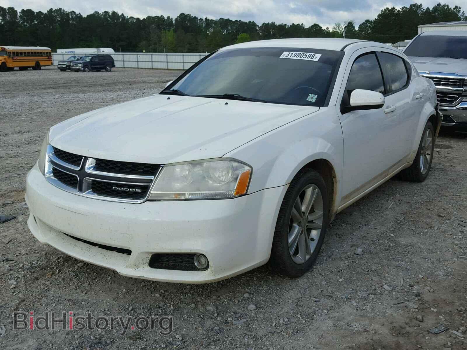 2011 DODGE AVENGER - VIN: 1B3BD1FG2BN510199 - Фото 2