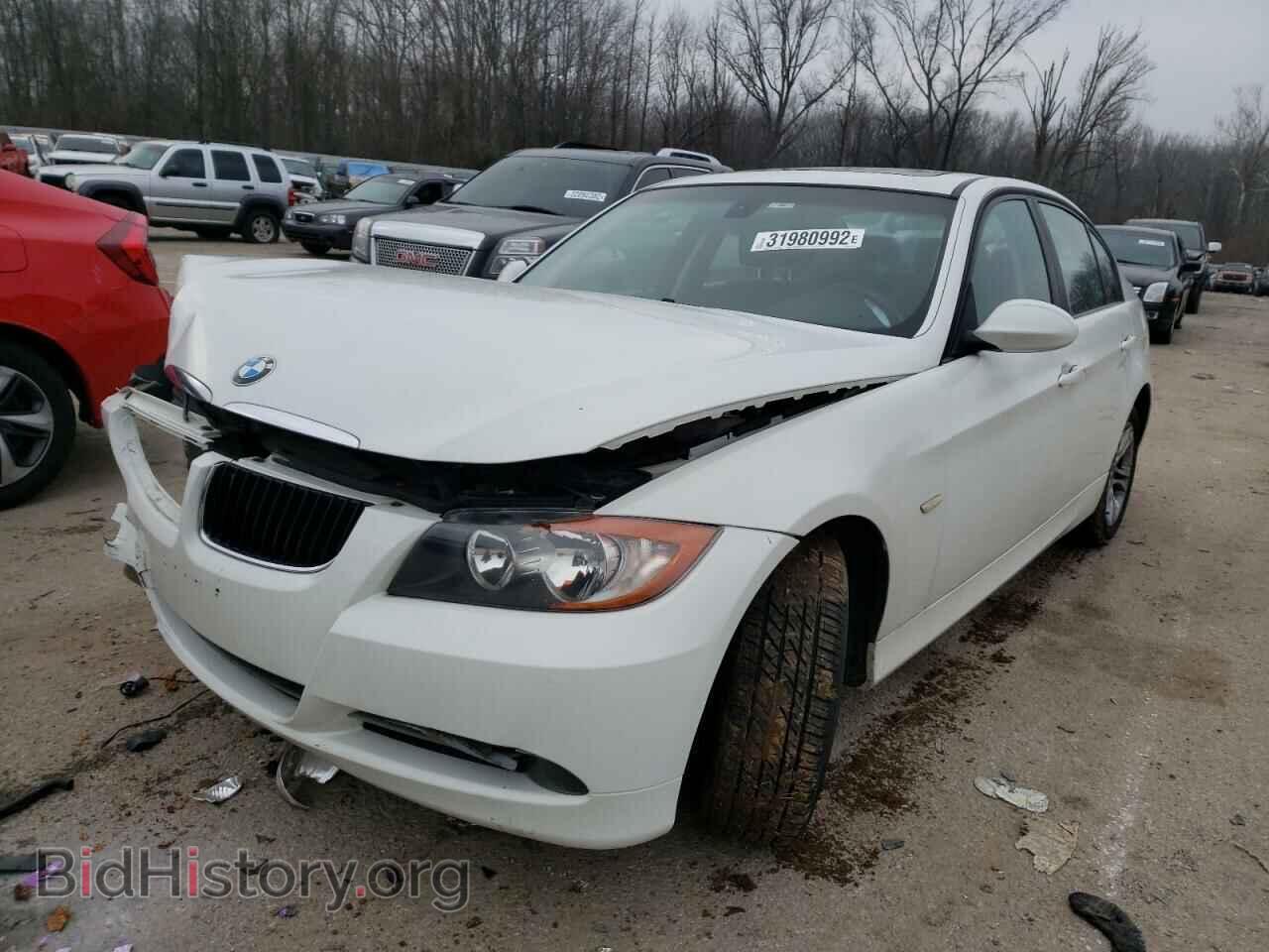 2008 BMW 3 SERIES - VIN: WBAVA33568P141716 - Фото 2
