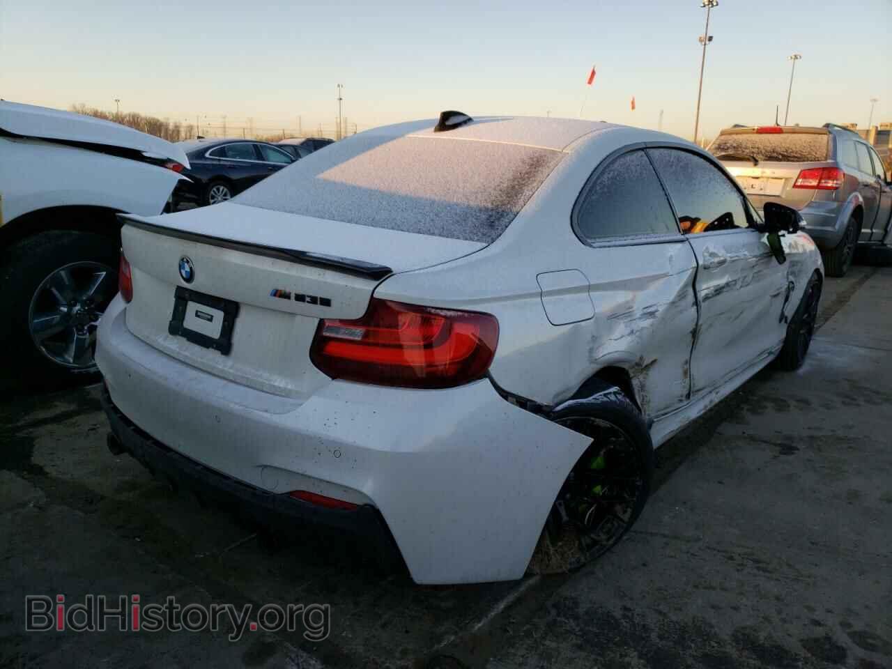 2016 BMW M2 - VIN: WBA1J9C53GV696392 - Фото 4