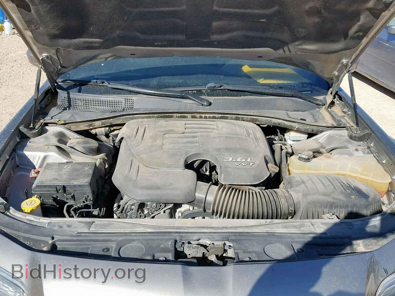 2014 CHRYSLER 300 - VIN: 2C3CCAAG3EH323049 - Фото 7